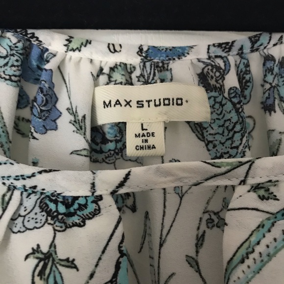 Max Studio Top - Picture 3 of 4